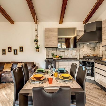 Chez Marie' - Modern Apartment In Countryside 索伦托 外观 照片