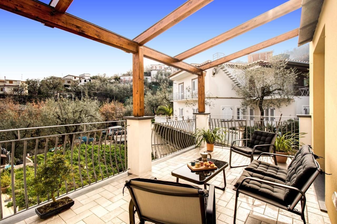 Chez Marie' - Modern Apartment In Countryside 索伦托 外观 照片